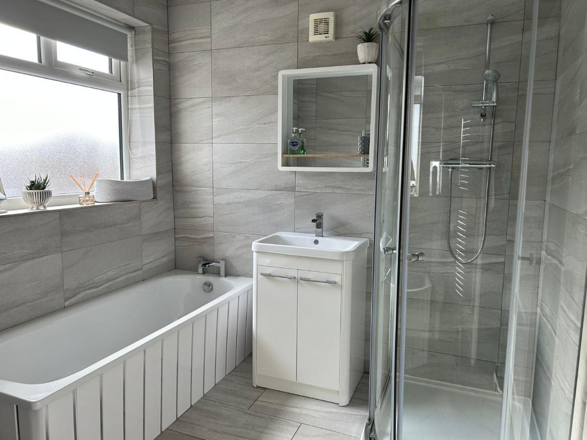 Light And Spacious Highcross Apartment Poulton-le-Fylde Exteriör bild