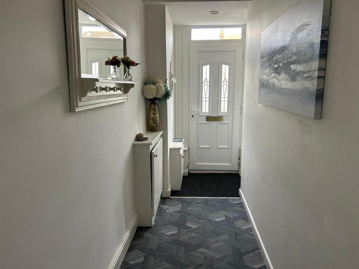Light And Spacious Highcross Apartment Poulton-le-Fylde Exteriör bild