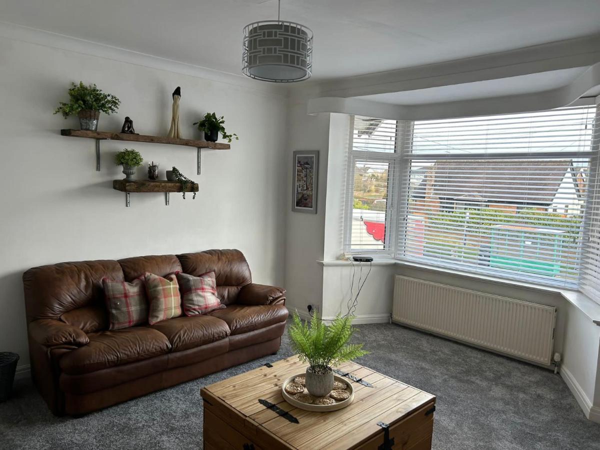 Light And Spacious Highcross Apartment Poulton-le-Fylde Exteriör bild
